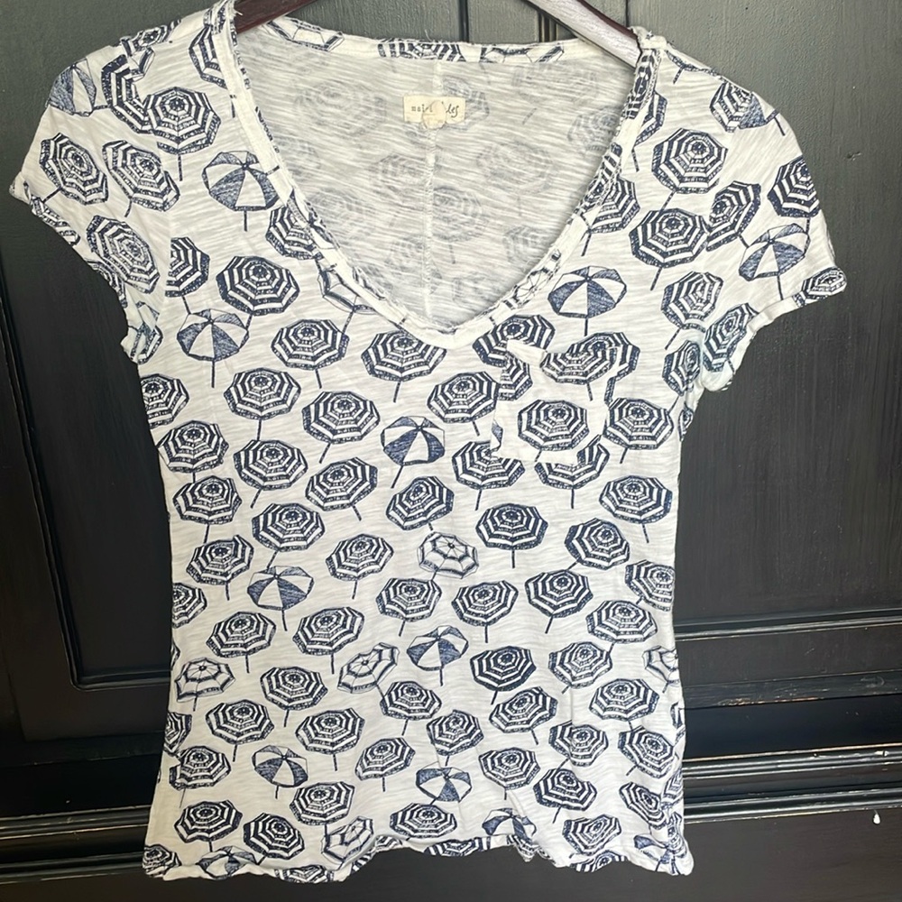 Madison Jules umbrella tee